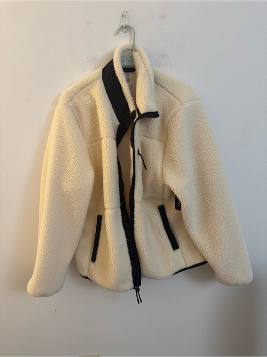 Xersion Jackets & Blazers - Xersion Cream Sherpa Jacket with Black Trim